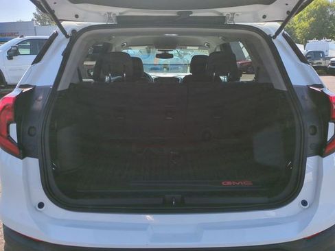 Used 2018 GMC Terrain SLE FWD image 23