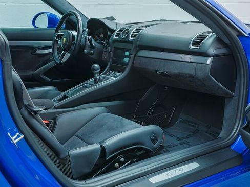 Used 2016 Porsche Cayman GT4 RWD image 81