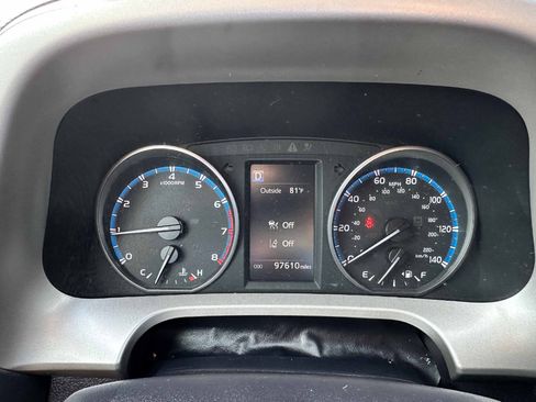 Used 2018 Toyota RAV4 LE w/ All Weather Liner Package image 19