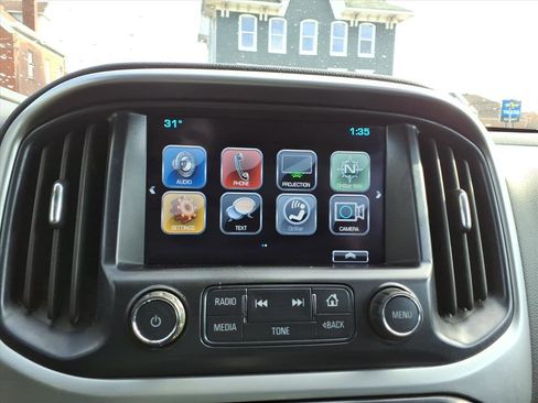 Used 2018 Chevrolet Colorado LT w/ LT Convenience Package image 30