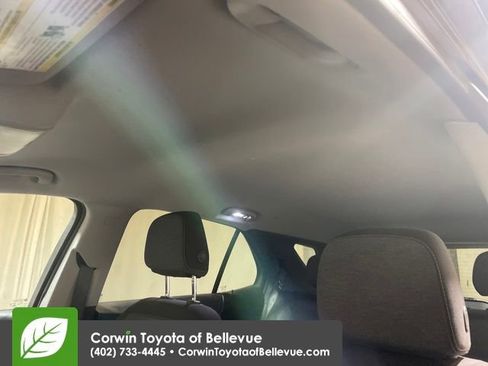 Used 2023 Chevrolet Equinox LT image 21