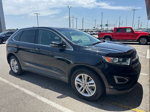 Used 2018 Ford Edge SEL w/ Equipment Group 201A AWD/4WD image 2