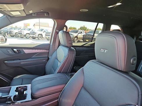 New 2026 Buick Enclave Sport Touring w/ Power Package image 12