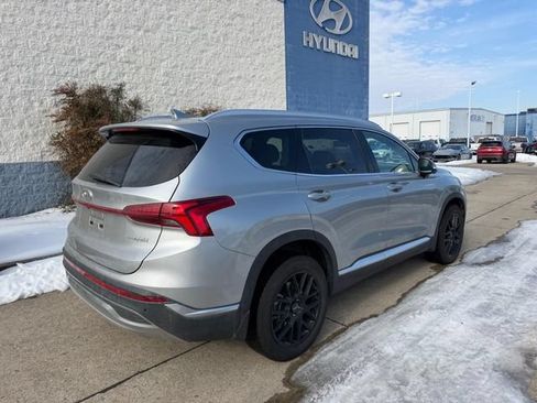 Used 2023 Hyundai Santa Fe Limited w/ Cargo Package AWD/4WD image 3