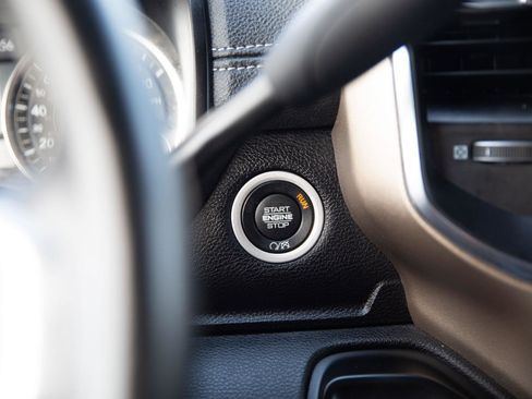 Used 2024 RAM 2500 Laramie w/ Safety Group AWD/4WD image 17