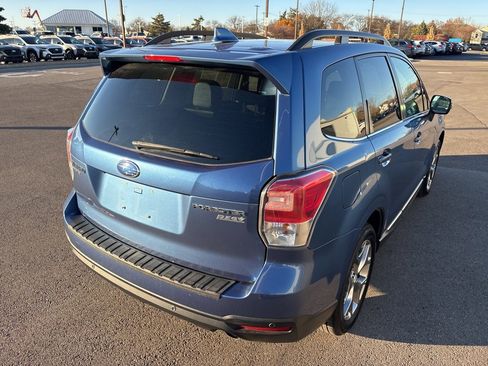 Used 2017 Subaru Forester 2.5i Touring image 3