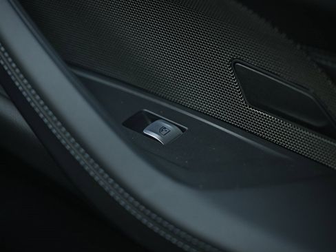 New 2026 BMW M4 xDrive Competition w/ Executive Package image 43