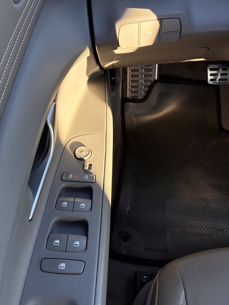 Used 2026 Hyundai Elantra Sport FWD image 28