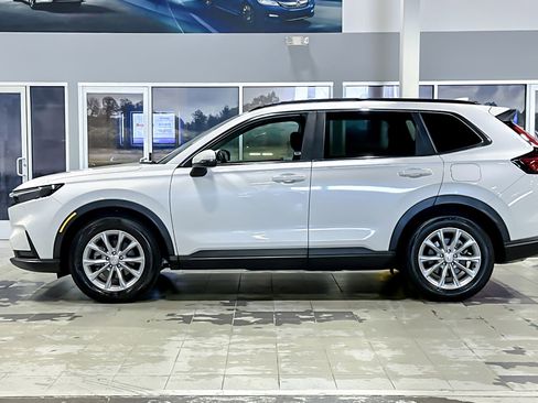 Certified 2023 Honda CR-V EX image 2