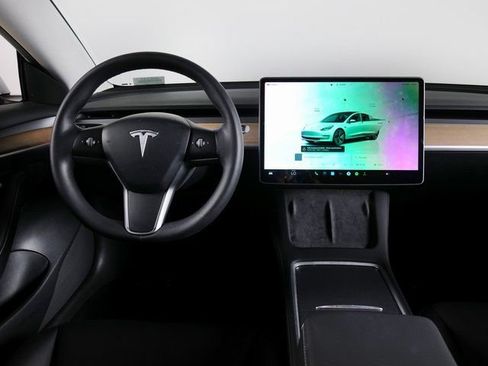 Used 2023 Tesla Model 3 Standard Range RWD image 11