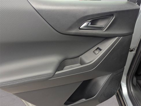 New 2026 Chevrolet Equinox LT w/ Convenience Package II image 25