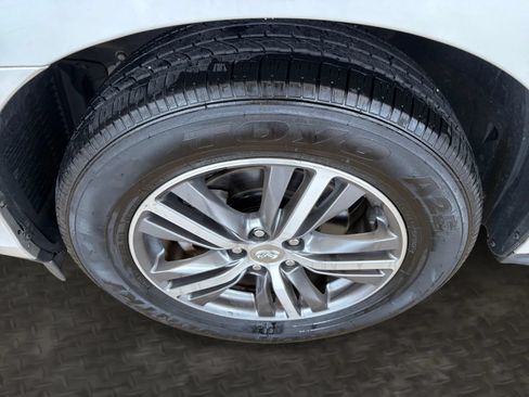 Used 2019 INFINITI QX60 Pure AWD/4WD image 39