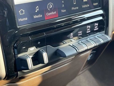 Used 2022 RAM 2500 Laramie image 33