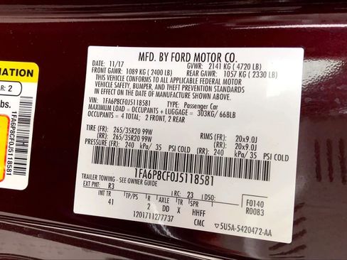 Used 2018 Ford Mustang GT Premium image 30