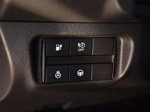 Used 2024 Nissan Leaf SV Plus image 11