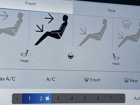 New 2026 Chrysler Pacifica Select image 33