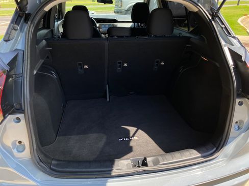 Used 2024 Nissan Kicks SV FWD image 29