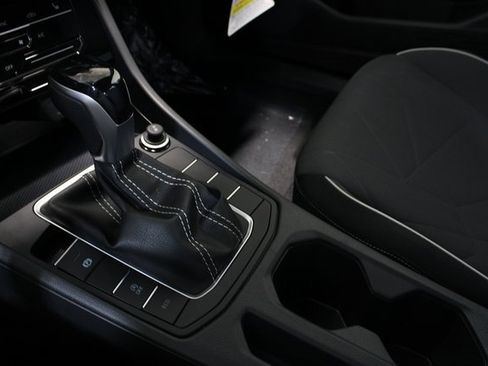 New 2026 Volkswagen Jetta Sport image 9