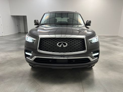 Used 2024 INFINITI QX80 Luxe RWD image 2