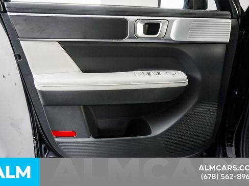 Used 2025 Hyundai Santa Fe SEL image 40