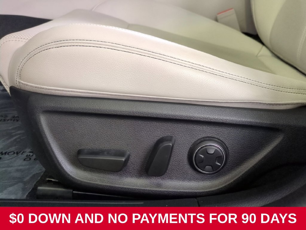 Used 2025 Genesis G70 2.5T RWD image 14
