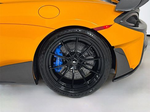 Used 2020 McLaren 600LT Spider image 37
