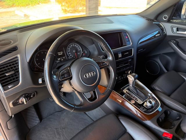Used 2015 Audi Q5 2.0T Premium Plus w/ Technology Package AWD/4WD image 21