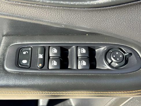 Used 2018 Jeep Compass Limited w/ Navigation Group AWD/4WD image 16