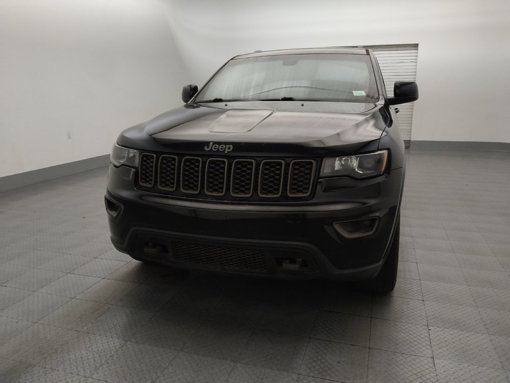 Used 2016 Jeep Grand Cherokee Laredo 75th Anniversary RWD image 15