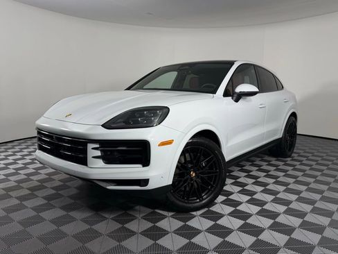 New 2026 Porsche Cayenne Coupe AWD/4WD image 1