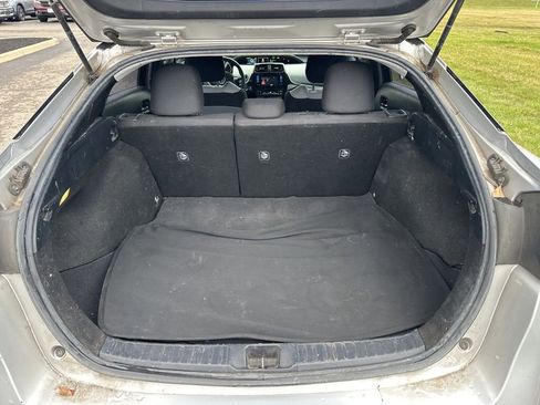 Used 2017 Toyota Prius Two w/ Carpet Mat Package image 9