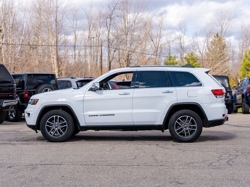 Used 2020 Jeep Grand Cherokee Limited w/ Luxury Group II image 8