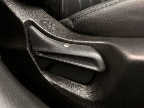 Certified 2024 Acura Integra image 29