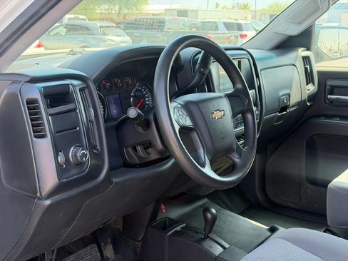 Used 2018 Chevrolet Silverado 1500 W/T w/ Special Service Package AWD/4WD image 20