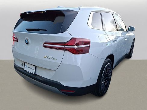 Used 2025 BMW X3 xDrive30i w/ Premium Package image 4