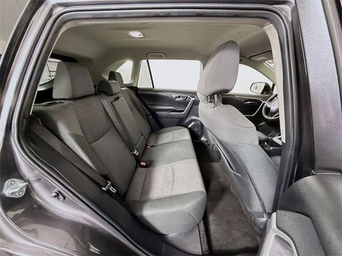 Certified 2024 Toyota RAV4 XLE image 28