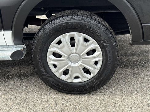 Used 2024 Ford Transit 250 Base w/ Exterior Upgrade Package image 10