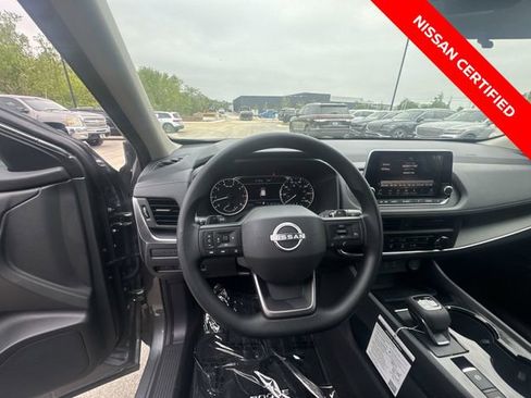 Certified 2025 Nissan Rogue S FWD image 14