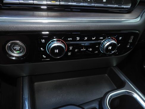 Certified 2023 GMC Sierra 1500 SLT image 28