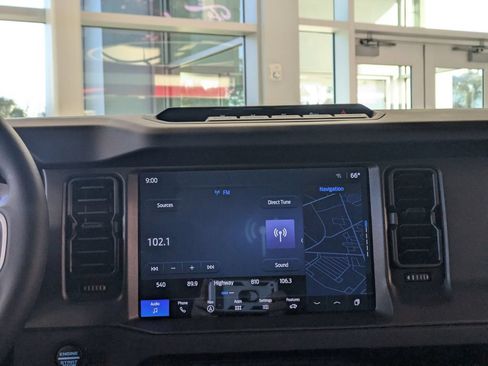New 2025 Ford Bronco Big Bend w/ Black Diamond Package AWD/4WD image 18