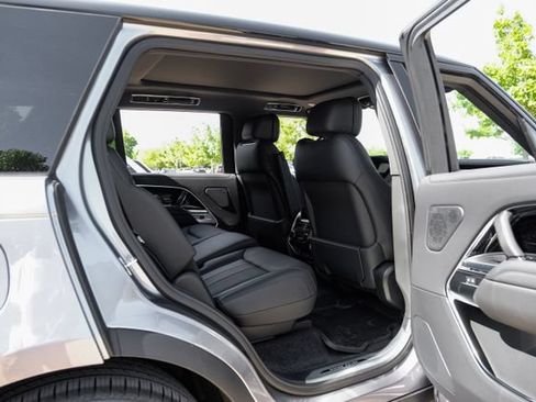 New 2026 Land Rover Range Rover Long Wheelbase SE AWD/4WD image 44