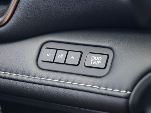 Used 2026 Lexus IS 350 F Sport RWD image 14