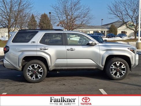 Used 2025 Toyota 4Runner TRD Sport image 7