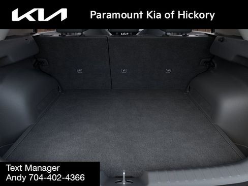New 2025 Kia Niro SX image 19