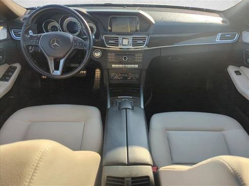 Used 2016 Mercedes-Benz E 350 Sedan image 28