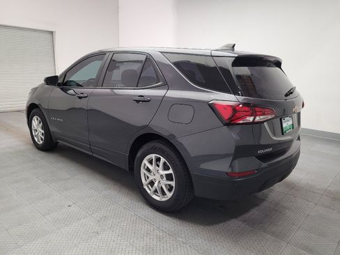 Used 2022 Chevrolet Equinox LS AWD/4WD image 5