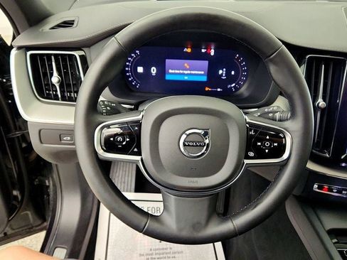 Used 2025 Volvo XC60 B5 Ultra w/ Protection Package Premier AWD/4WD image 13