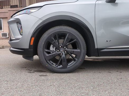 New 2026 Buick Envision Sport Touring AWD/4WD image 16