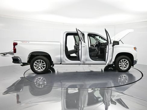 Certified 2024 Chevrolet Silverado 1500 LT image 48