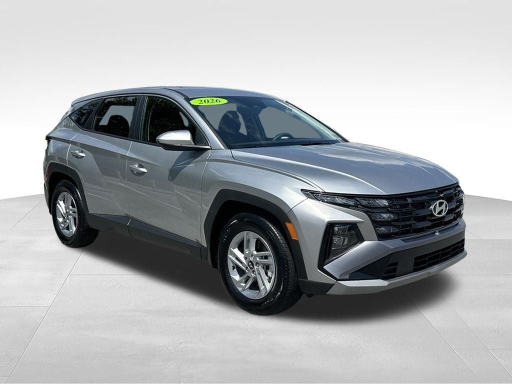 Used 2026 Hyundai Tucson SE FWD image 1